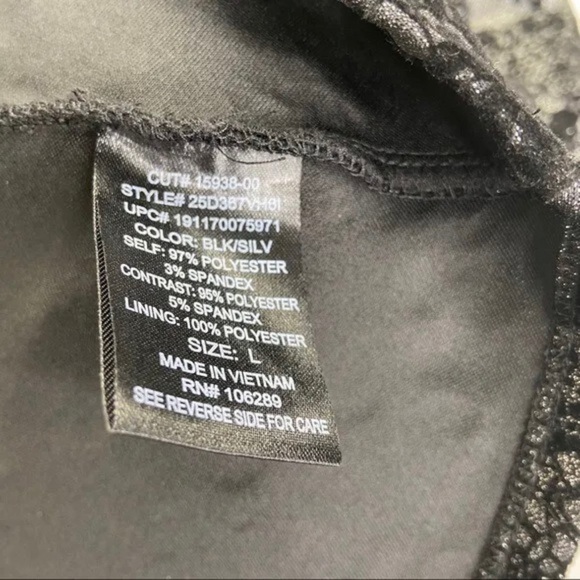 Three Pink Hearts Black Brocade Dress Sz L (Juniors) - Picture 4 of 4